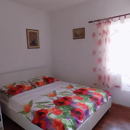Radmila Nyaraló Umag